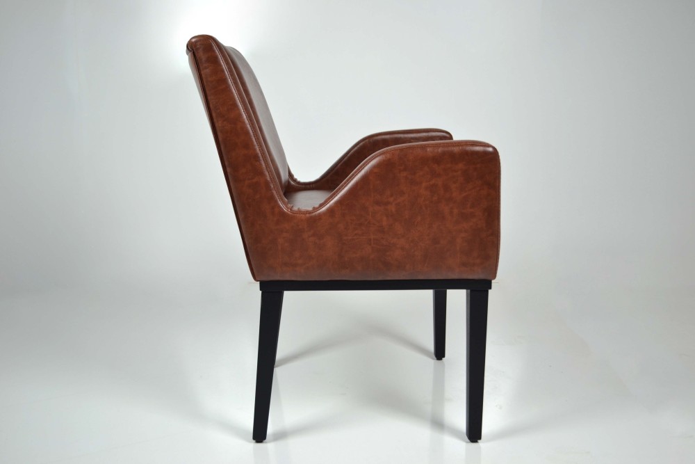 Tengri Chair