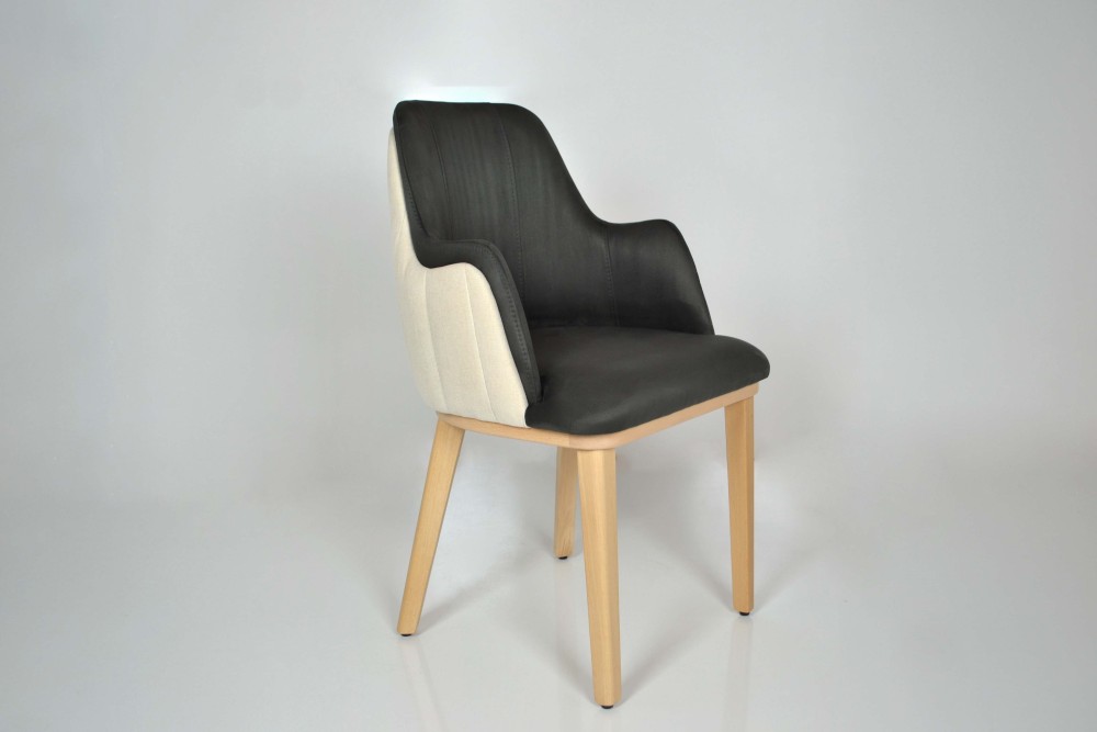 Zeus Maxi Chair