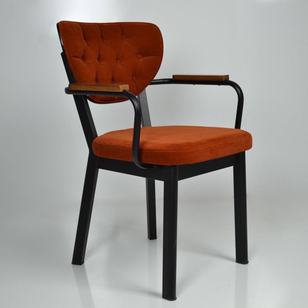 Hella Maxi Chair